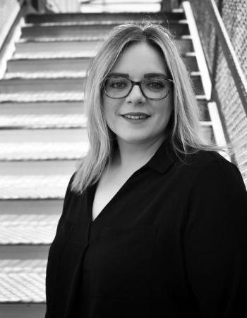 Sarah Riccardi-Swartz headshot